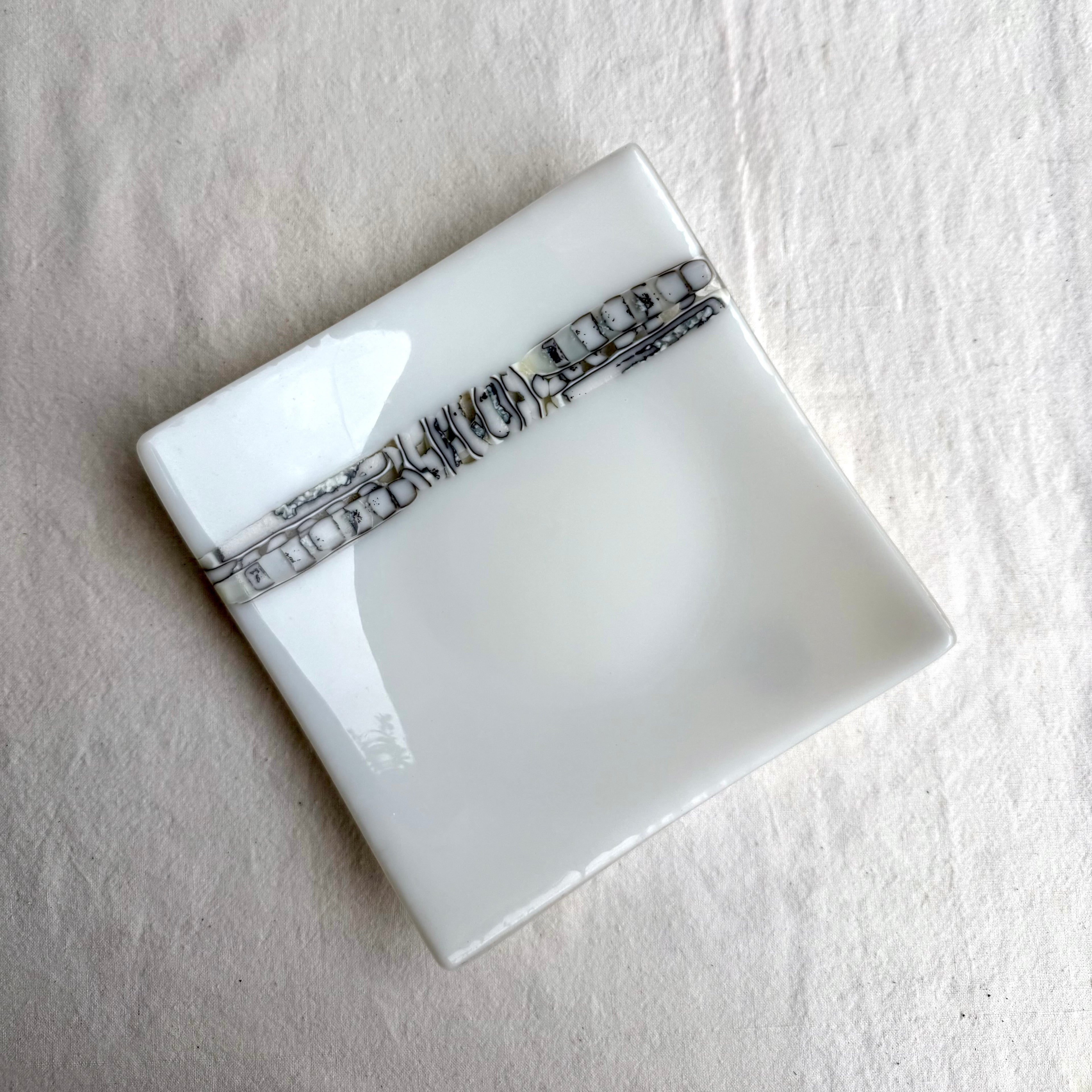 Belinda Kay - Bone White