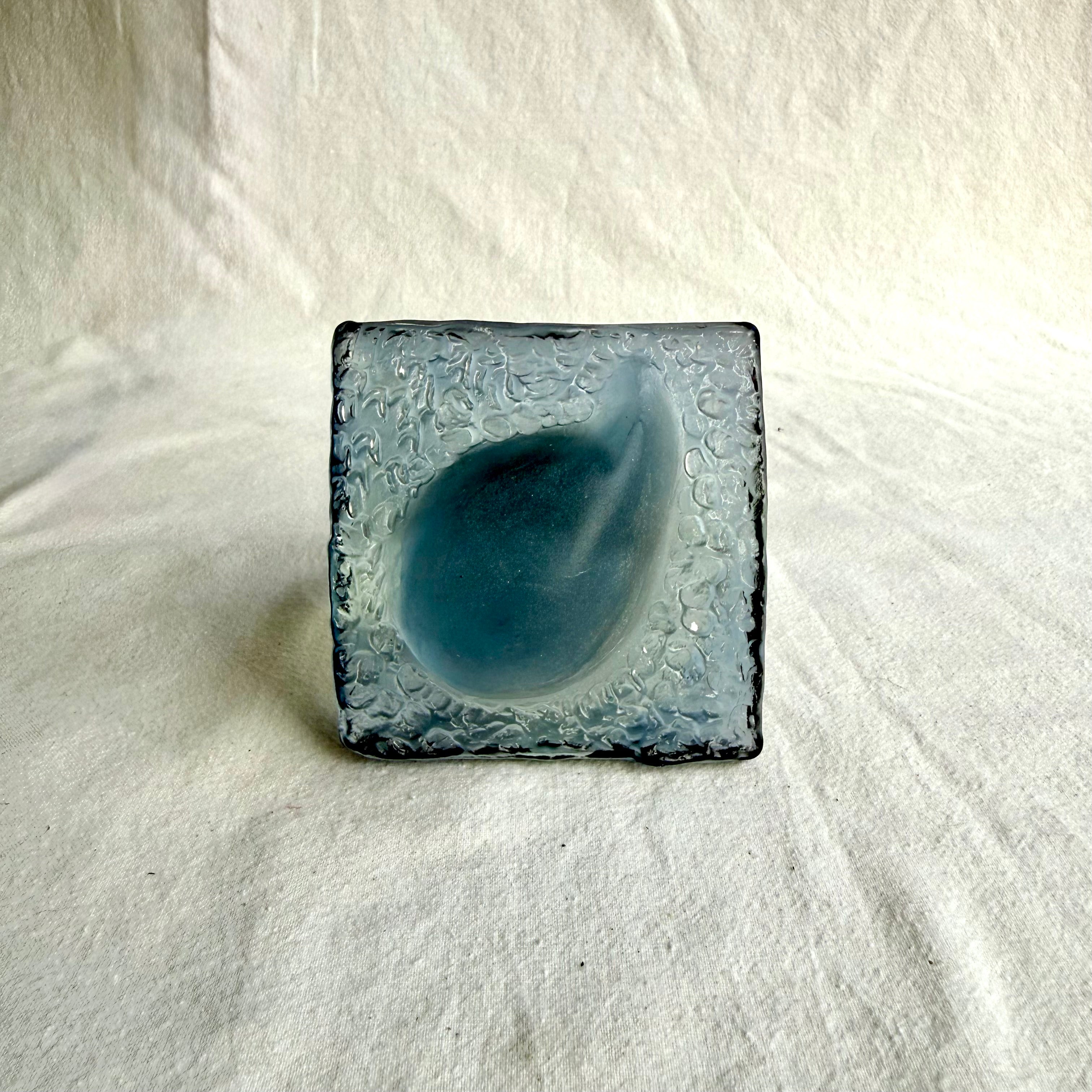 Belinda Kay - Pear in Bleu